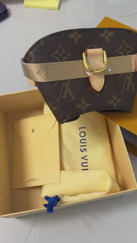 '25 New! 💎  Leather Pet Harness Set - Genuine Cowhide, Luxury Style